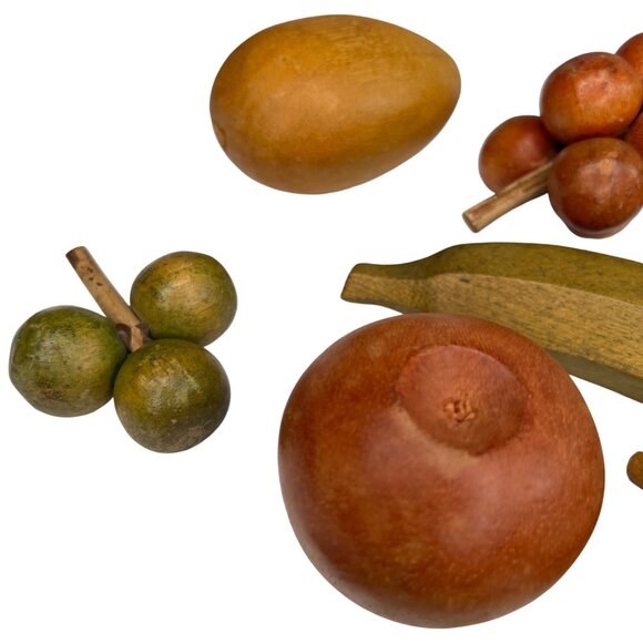 Handcrafted Wooden Fruit Collection 10 Piece Lot Grapes Banana Star Fruit - Picture 4 of 7